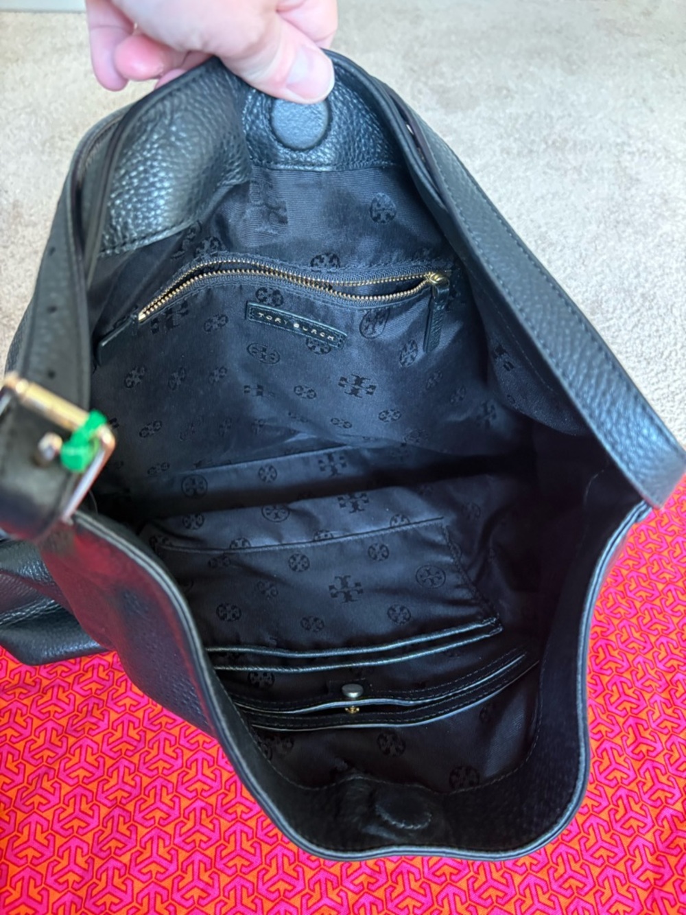 Tory Burch Black Leather Hobo Shoulder Bag - Picture 10 of 13